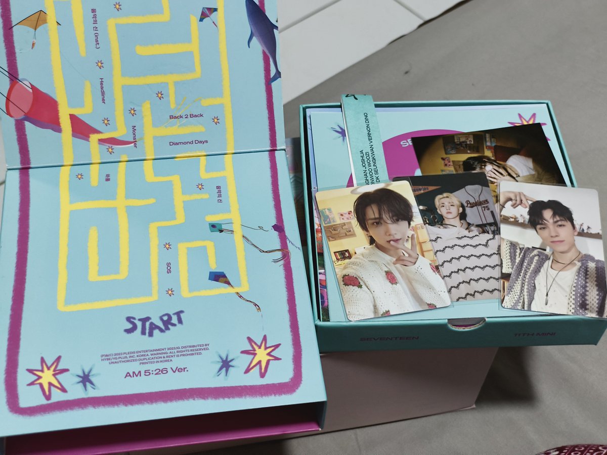 _heyshi's tweet photo. lfb wts svt unsealed albums and pc set for 50 to 500ea‼️ 1,500 if take all‼️

svt 17rh deluxe version - 500
svt nana tour (no postcards) - 500
svt 17th heaven - 500
svt l&amp;l (photobook &amp; cd) - 50
svt pc bundle - 200

#seventeen #album #photocard #selling https://t.co/lgork8HWQ6