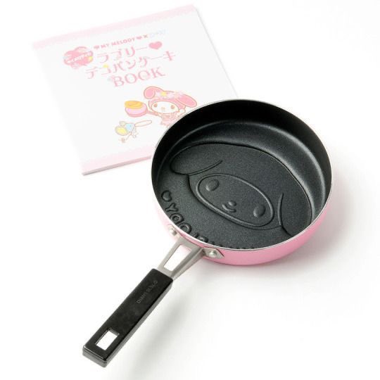piinkimi_'s tweet photo. my melody pancake frying pan https://t.co/cZ6EmN4cdC