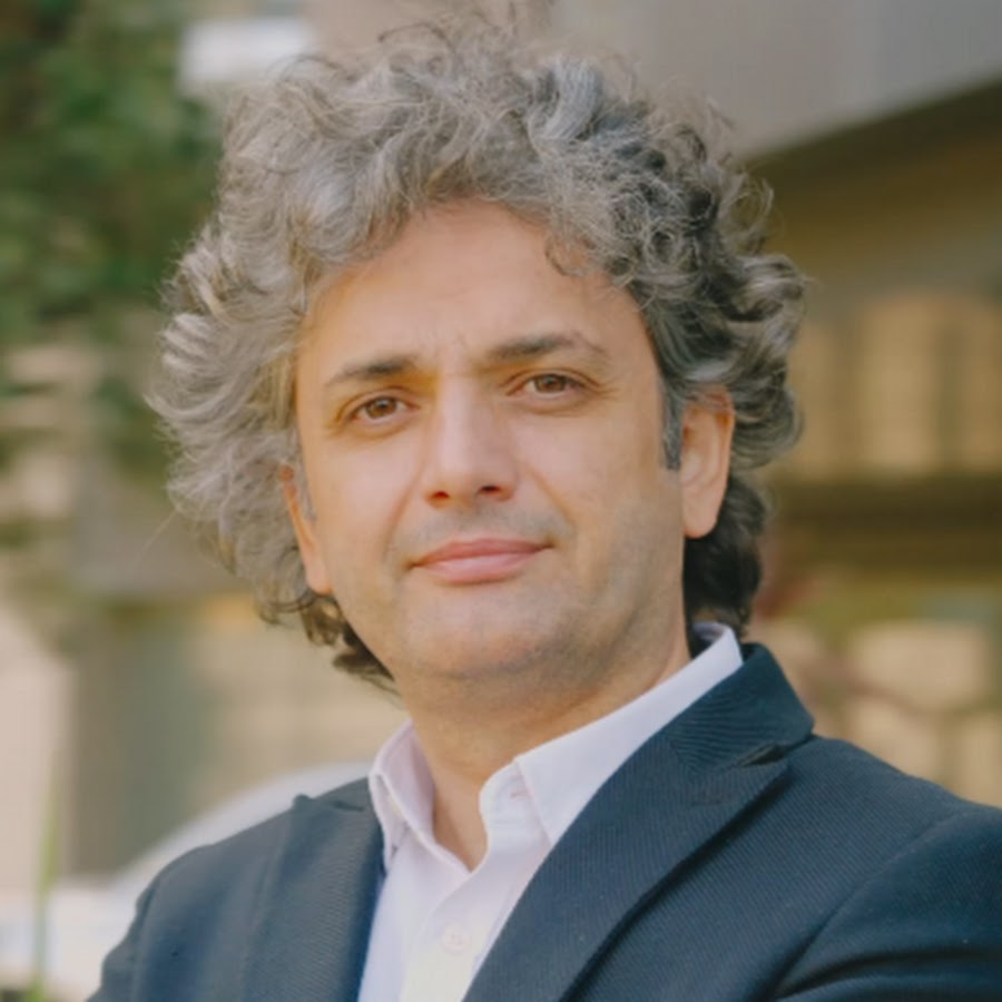 beehaber's tweet photo. Prof. Dr. Şükrü Akyüz, zayıflama iğnelerinin kilo kaybının ötesindeki etkilerini anlattı:

🔹 “Bu zayıflama iğneleri kalp için inanılmaz bir devrim ve mucize.”

🔹 “Tansiyonu düşürüyor.”

🔹 “Şekeri düşürüyor.”

🔹 “Böbrekleri düzeltiyor.”

🔹 “Şeker ilacı diye çıktı.”

🔹 “Kilo verdirdiği görüldü.”

🔹 “Yeni bir çalışma daha başladı.”

🔹 “Şeker hastalığı ve kilo problemi olmayan alkol bağımlılarında kullanılmaya başlandı.”

🔹 “Faydalı olduğu görüldü.”

🔹 “Ben kendi hastalarımda da görüyorum.”

🔹 “İnsanların alkole bile isteği kalmıyor.”

🔹 “Demek ki bu ilaç aslında bir ‘anti-dürtü’ ilacı.”

🔹 “Yemek de dürtüyle ilgili bir şey.”

🔹 “O merkezdeki dürtüleri azaltıyor.”