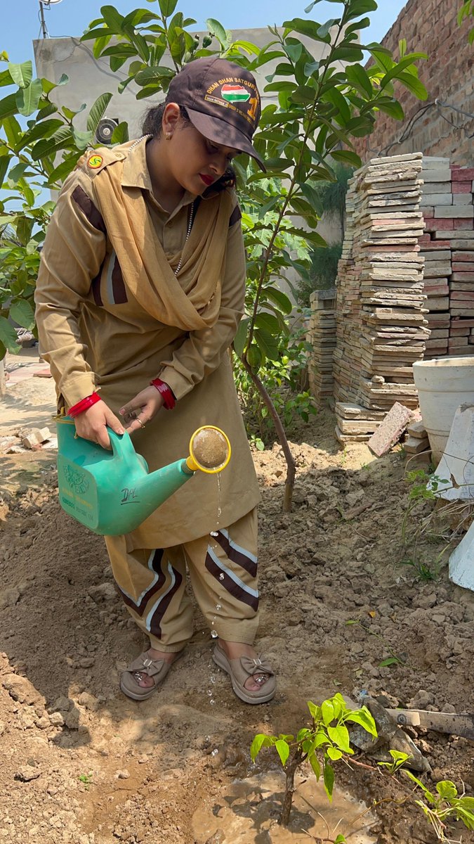 HarshivManisha's tweet photo. #PlantATree
#TreePlantationDrive
#MegaTreePlantation 
#GoGreen

Saint Gurmeet Ram Rahim Singh Ji https://t.co/XjNo3eIbg4