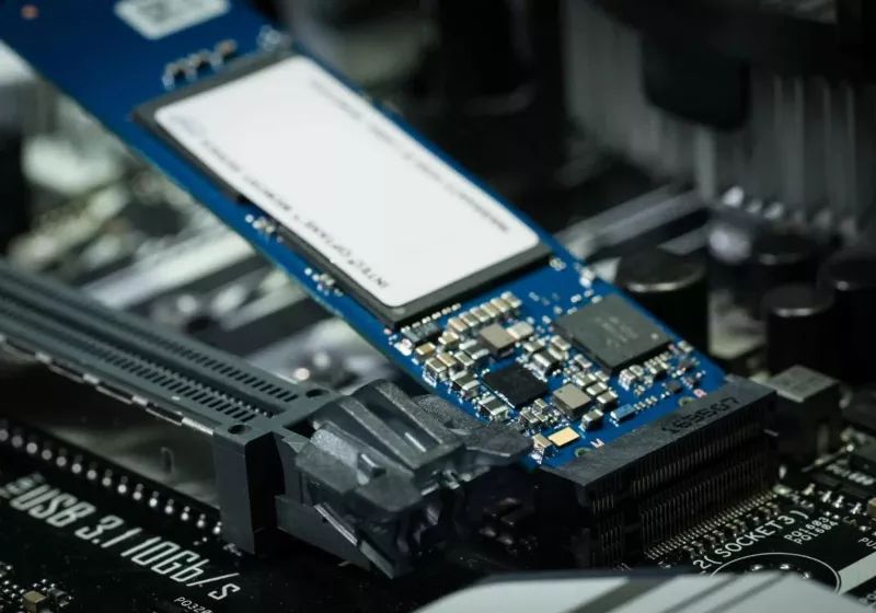 TechSpot tweet picture