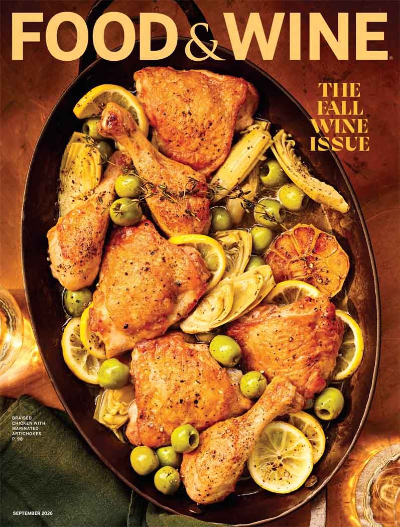 foodandwine's tweet photo. Our September issue is here, packed with early fall recipes and sommelier-approved wine pairings 🍁. Curry class is in session: Learn how to make red curry paste, then put it to use in four fresh curry dishes. Explore France’s influence on viticulture with F&W's guide to French wine, featuring more than 50 recommendations 🍷. Plus, discover the ingredient your martini is missing, get to know Hatch chiles, shop our favorite matcha powders, and more. Find it all in our September issue, on newsstands now, or subscribe here: https://t.co/TB2XcF54ix

📸: Victor Protasio, 🥄: Chelsea Zimmer, 🍽️: Claire Spollen