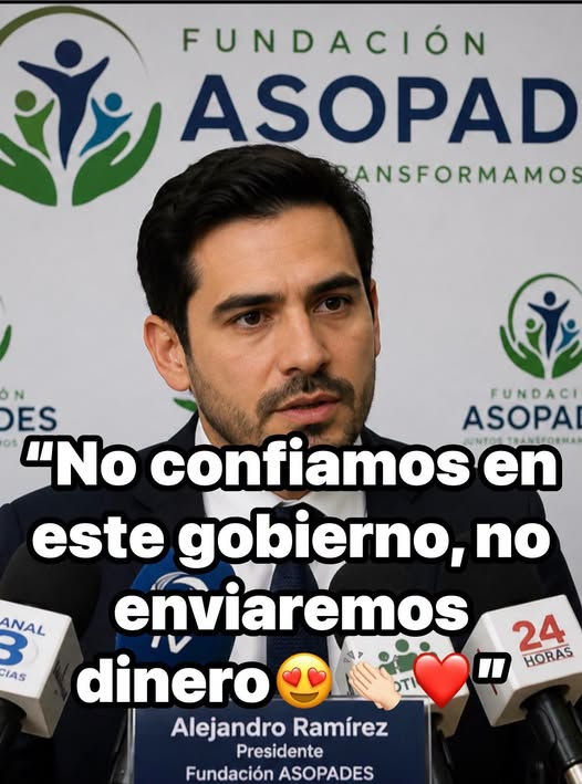 Arnoldo64374872's tweet photo. NO CONFÍAN EN COLOMBIA Y VARIOS PAÍSES DECIDEN NO ENVIAR DINERO SINO ALIMENTOS📷📷📷📷
"La plata se la terminan quedando los políticos y nunca entregan nada completo, por eso ASOPADES, se niega a enviar dinero a Colombia, enviaremos toneladas de alimentos por medio de aviones" https://t.co/eB2q9s8D36
