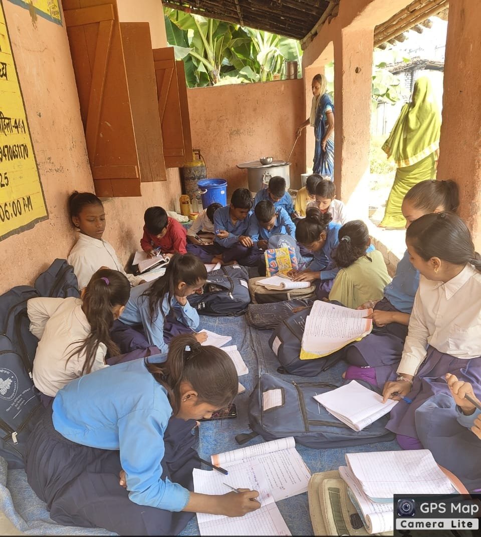 SHIVAMK07530886's tweet photo. #SchoolThikKaro
School name:- UMS CHAKDULLAM 
UDISE CODE :- 10201805801
DISTRICT :- begusarai (BIHAR). https://t.co/R6qeHNxM7v