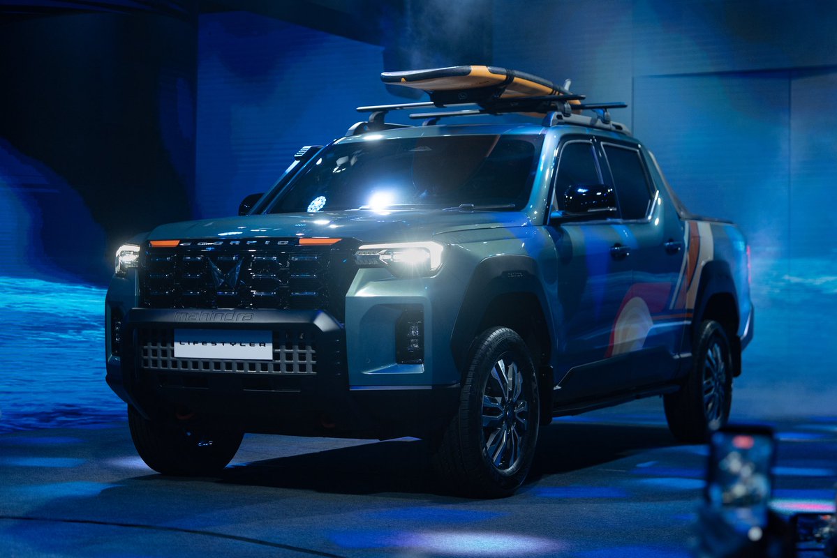 Mahindra_Auto's tweet photo. Here's the Scorpio Lifestyler in Aqua Reef colour - capturing the ever-changing shades of the ocean.
#ScorpioLifestyler #MahindraAuto #MahindraGlobalPikUp #GlobalPikUp #BuiltForABiggerWorld https://t.co/vmky48mHRO