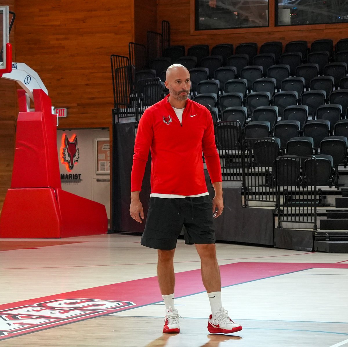 MaristWBB's tweet photo. Happy birthday to the man himself, Coach Nick!!! We hope you have an amazing day! 🥳🎉🎊 https://t.co/g1htu9on77