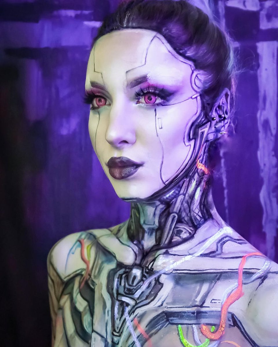 bigtimebigtrowf's tweet photo. Just needed r-e-c-h-a-r-g-i-n-g⚡️🤍

This sci-fi doll is a recreation of  artwork. Wearing lenses from  👽🔬

Lashes are the  x , when I say I love these lashes!! Honestly makes me so proud trying other Instagrammers products, especially when they’re GO... https://t.co/eZglmMTXfT