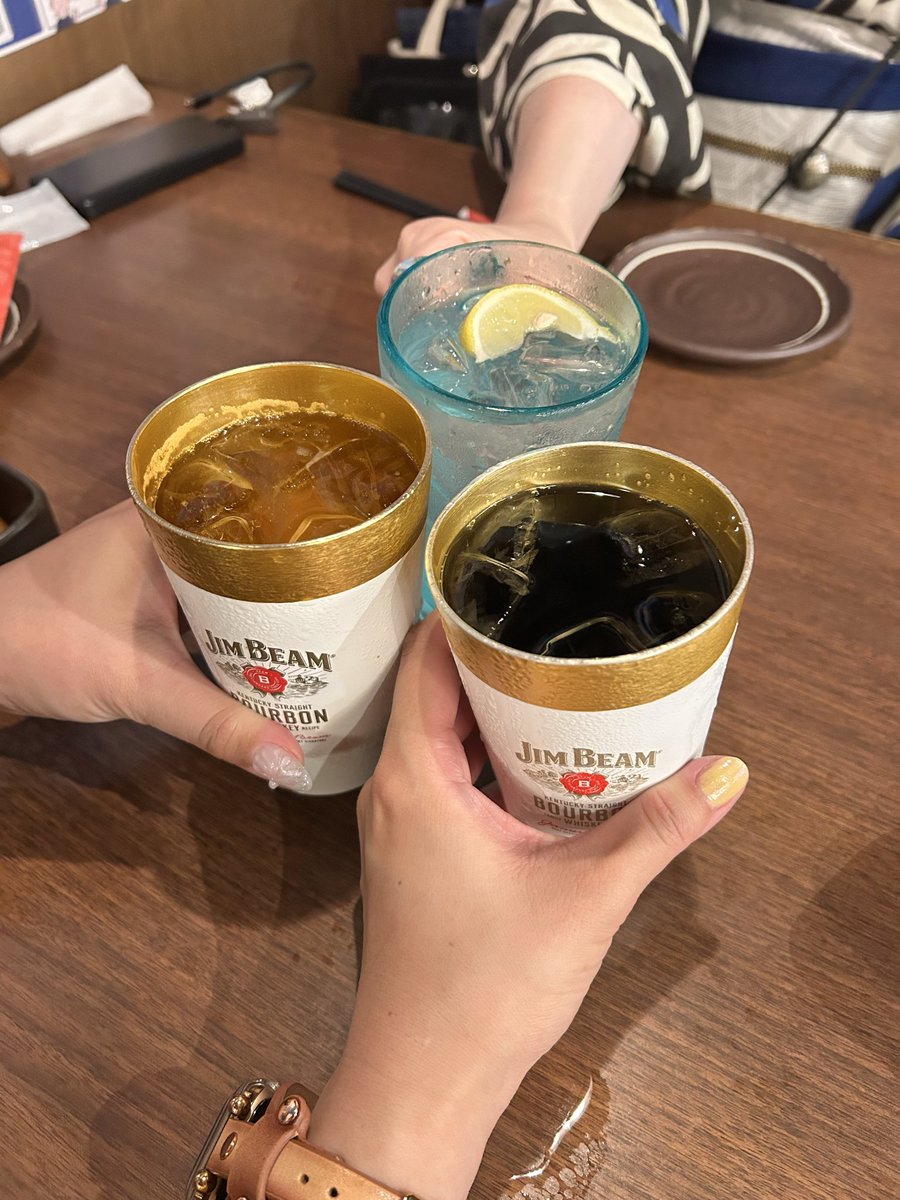 _m_koharu's tweet photo. しろくま氷たべた🐻‍❄️🍧
ついに村で飲む夢が叶いました🍻
#明治村 https://t.co/wj2Qk8ka6x