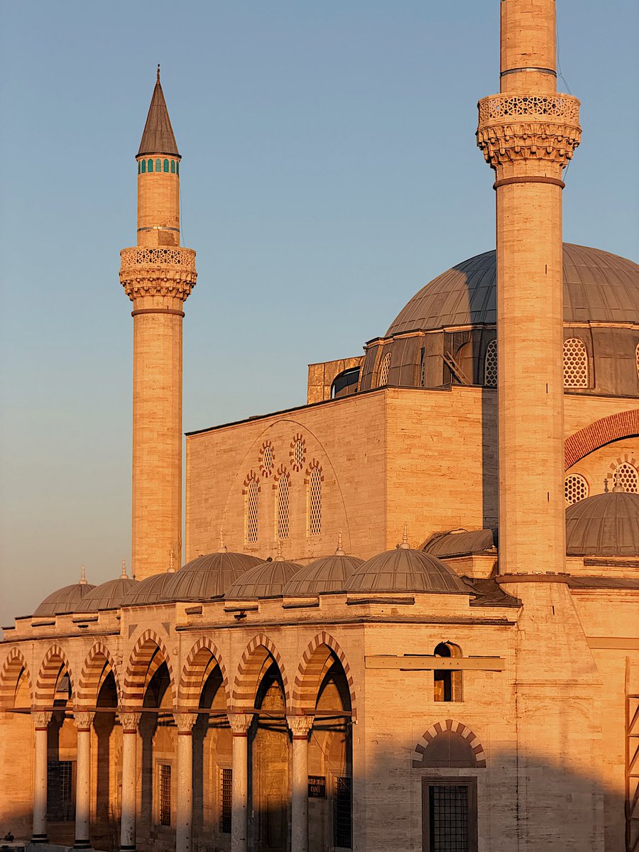 HuriSltn's tweet photo. İkindi güneşi güzelliği https://t.co/GBF4tQbC3v