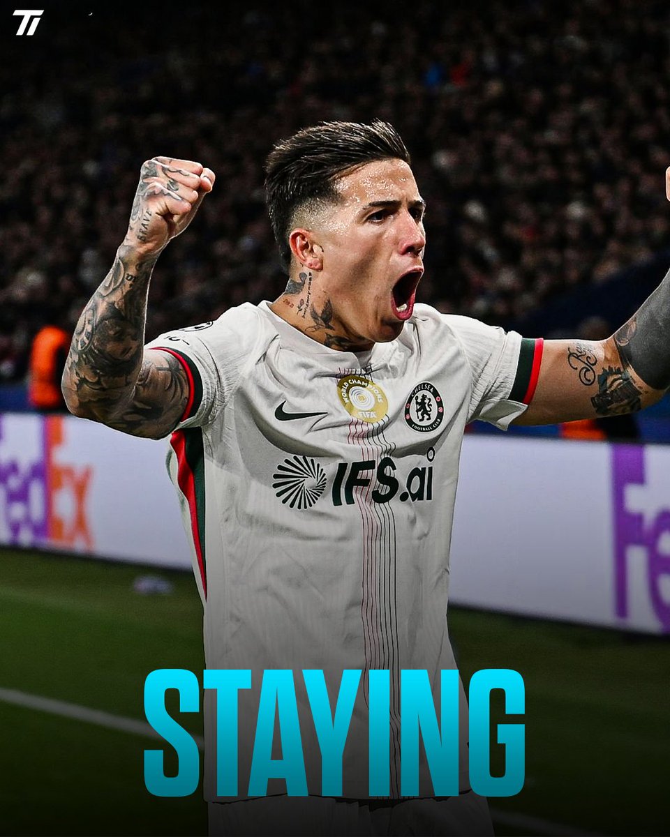 TrnsferIntel's tweet photo. 🚨⌛It is now past 5pm uk time. It looks like Enzo Fernandez is now STAYING at Chelsea. 

Are you happy about this...!? 👇

#chelsea #enzofernandez #mancity https://t.co/h0cbsQaPtm