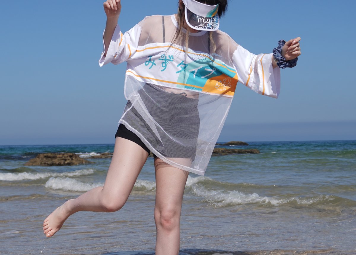 Sugahri's tweet photo. Water type mesh tshirt!🐟🌊 https://t.co/Ps28M8kLWA