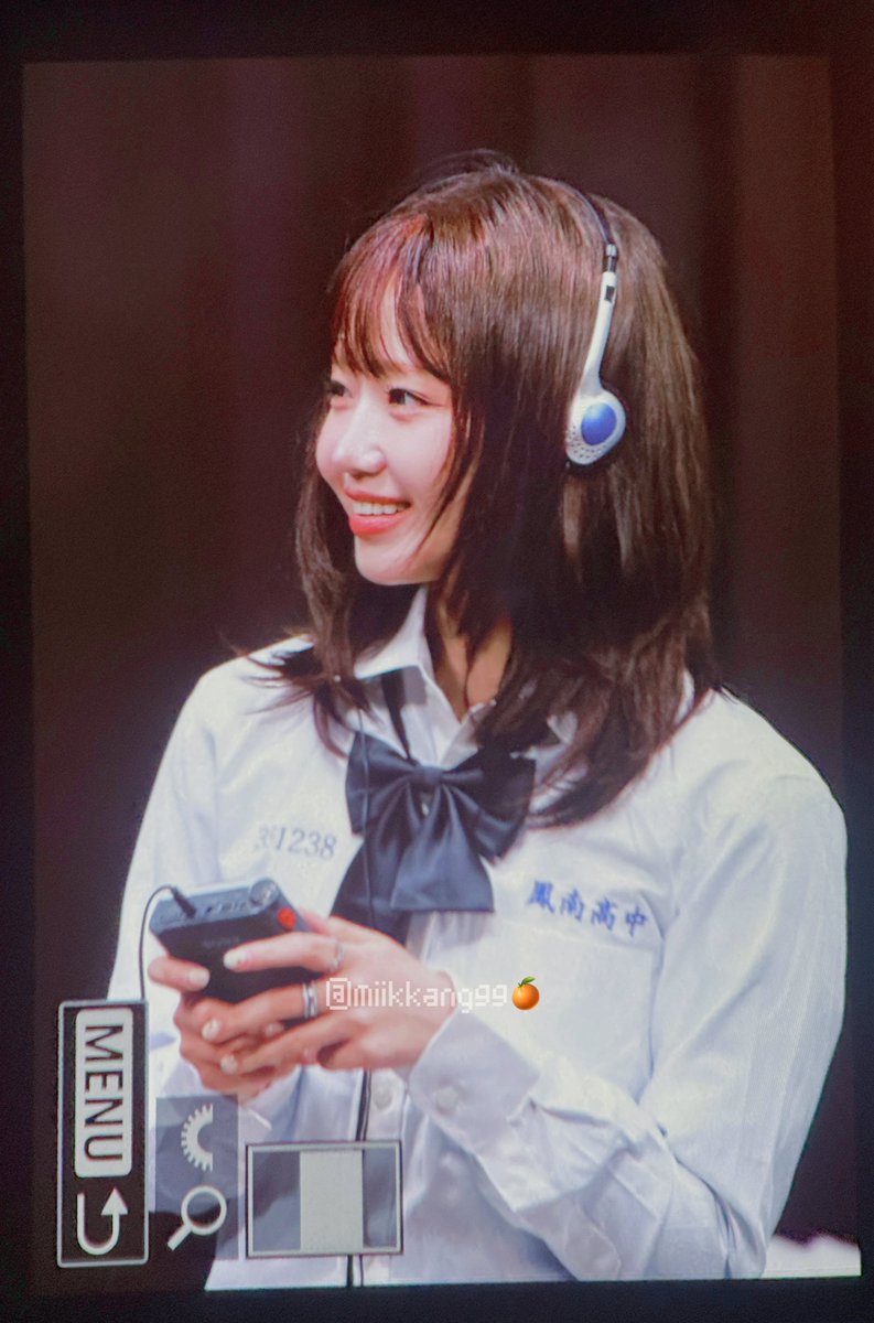 Miikkang99's tweet photo. 260814 스타라이크 팬싸 pre.

🍊🌻💙

오늘도 어김없이 이쁨.🥹

#최유정 #CHOIYOOJUNG
#비장의무기 #PerfectTarget
#콩알콩알 https://t.co/vAZNoxtQcW