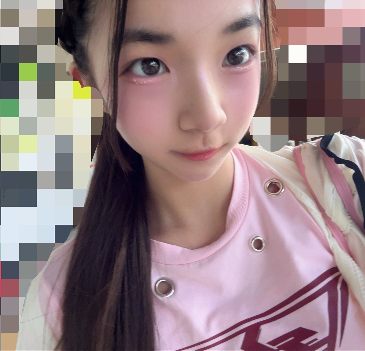 me310501's tweet photo. 藤竹さん早寝って知ってます、、、？？
明日？今日？朝？
早起き(8時)なん���すけど寝る気ある、、？

#藤竹美衣
#みい
#JC1
#拡散希望︎
#美少女図鑑
デコ出し♡おでこのホクロはポイント！！ https://t.co/Vv80pJ36CF