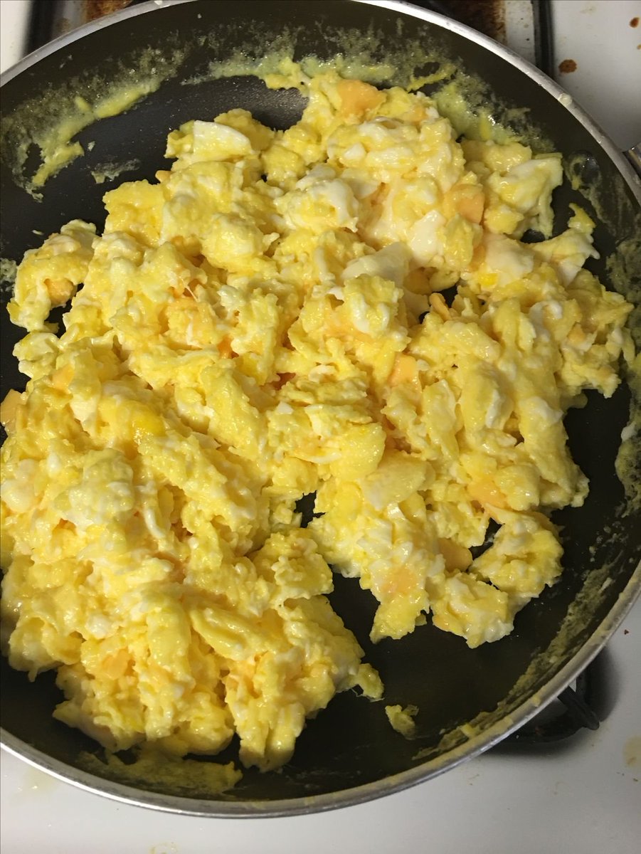 MartaCecilia36's tweet photo. LOS ÚNICOS 5 ALIMENTOS QUE TU CUERPO REALMENTE NECESITA CADA DÍA.

1. Huevos https://t.co/YHdVrCqVC7