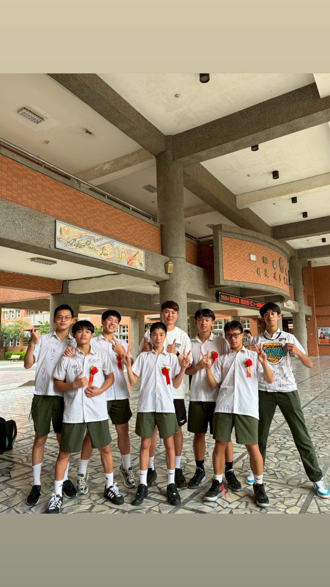 zixintsing's tweet photo. https://t.co/6oWODH28lf