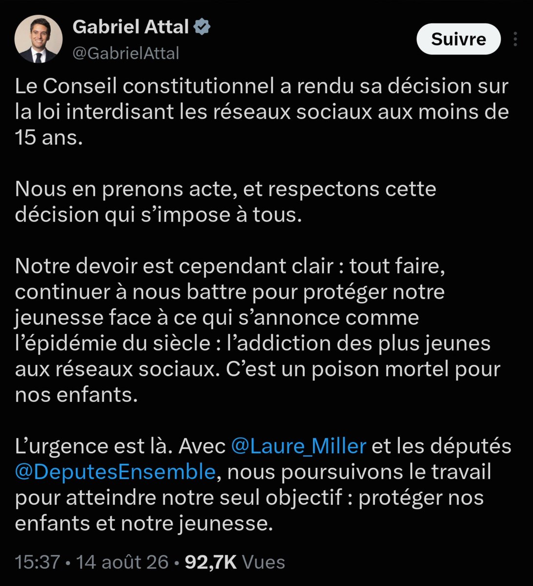 jon_delorraine's tweet photo. Quand on a pas d'enfant le mieux c'est de ne pas parler pour ceux des autres. 
Encore moins quand c'est pour faire passer des lois liberticides.
Source ? Le conseil constitutionnel qui nous donne raison. 

Vous avez tout raté.
Maintenant :
🫵🏻 DEHORS. https://t.co/nwYax5WCsB