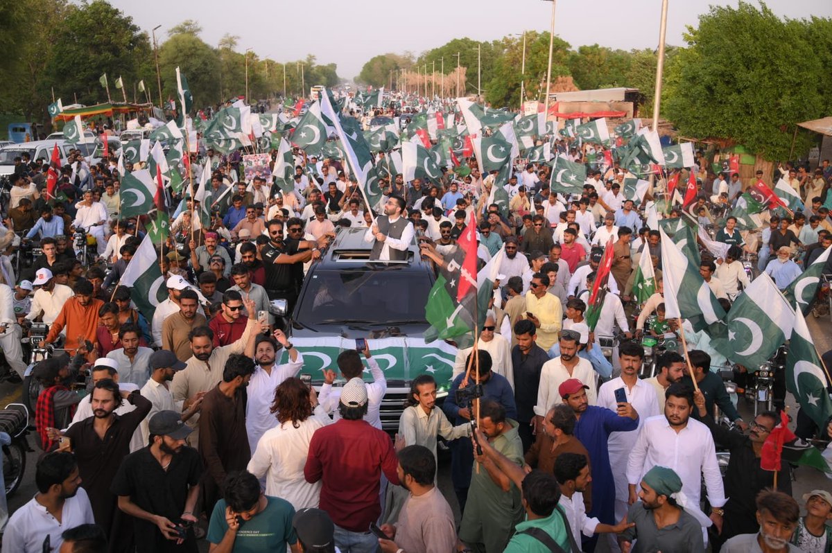 QurbanALaghari's tweet photo. 🇵🇰 Pakistan Independence Day 🇵🇰
A spirited motorcycle rally led by @rawalsharjeel in PS-61, celebrating the 79th Independence Day of Pakistan with unwavering patriotism, unity, and national pride. 🇵🇰🏍️
#جشن_آزادی_مبارک
#PakistanZindabad 💚
@sharjeelinam @BBhuttoZardari @AseefaBZ https://t.co/r6y3jxI3HV