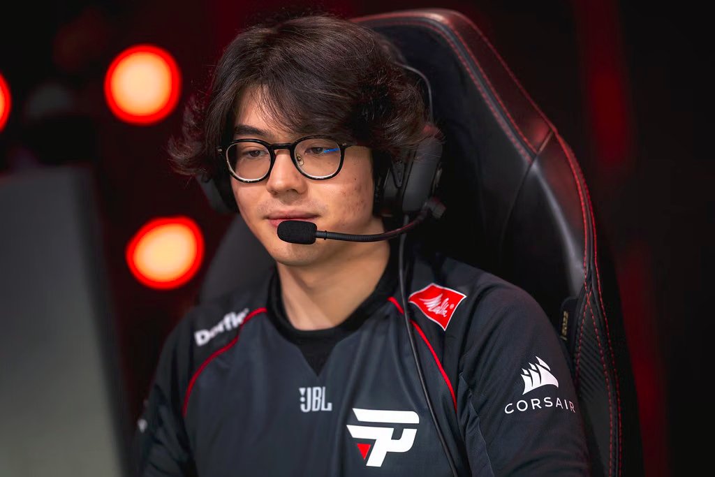 pedronrs_'s tweet photo. A ideia é muito simples, os principais problemas da paiN hoje são facilmente resolvidos com as principais forças da Keyd (Coaching Staff, sinergia nas sidelanes, um ADC sólido e confiável, e para além de tudo, ambas organizações ganhariam no quesito reestruturação e visibilidade+ https://t.co/mVHQIArKaE