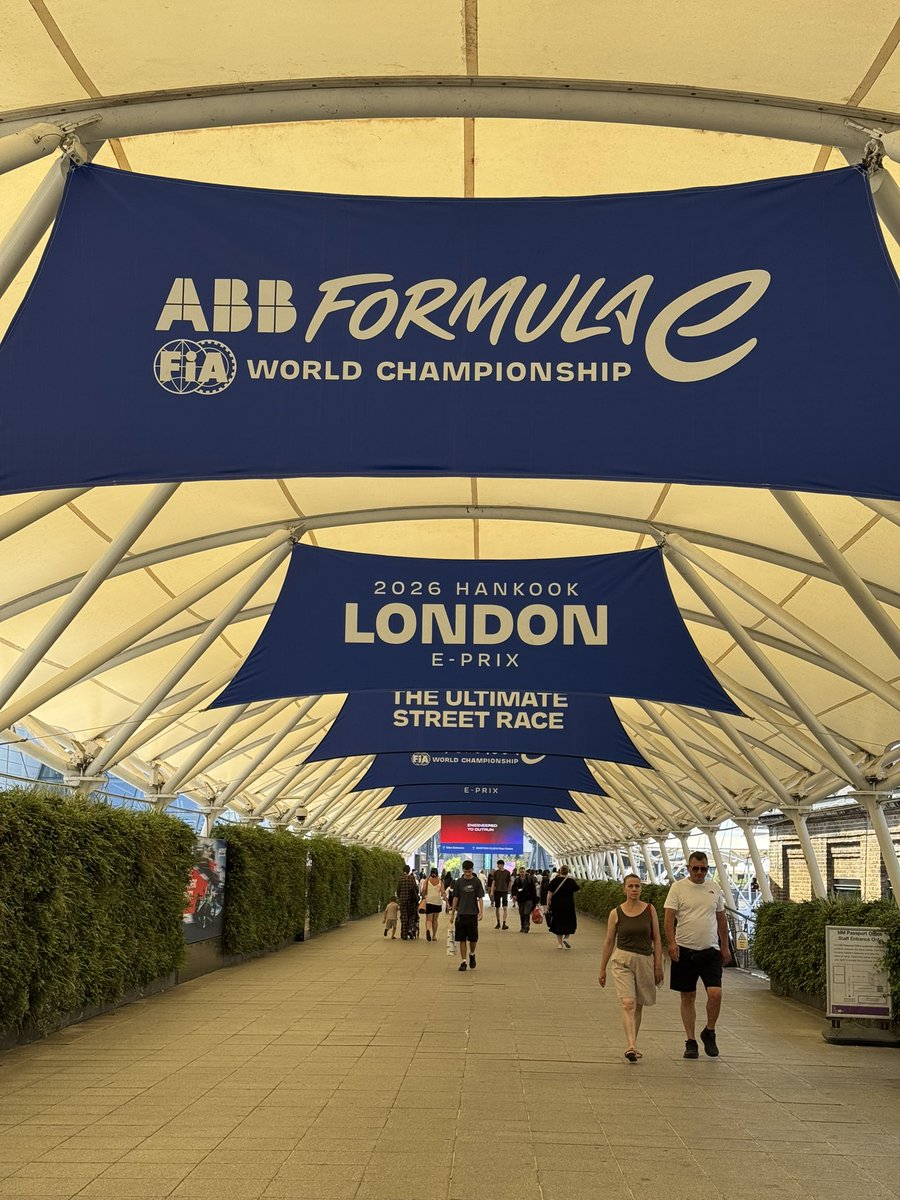 RTamura_16's tweet photo. Formula Eロンドン。シーズンフィナーレです https://t.co/PZQ6x25acO