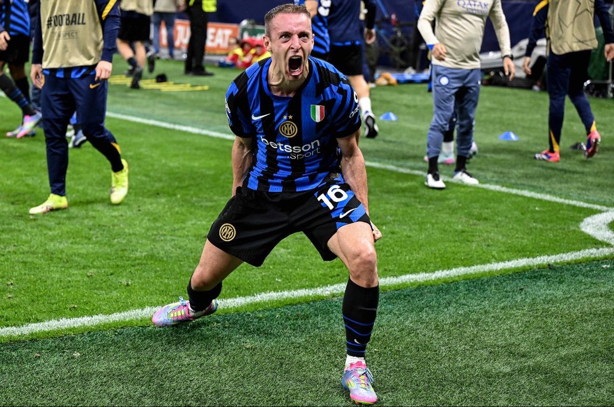 MBinNawaf's tweet photo. 🚨 A smart move for Lazio, perhaps more than it looks. 

A €5M loan with a €10M buy option gives Lazio the chance to test Frattesi with limited risk, while Inter retain 50% of any future resale.

A potential win-win if Frattesi finds his best form again https://t.co/w6BQr1dOzV