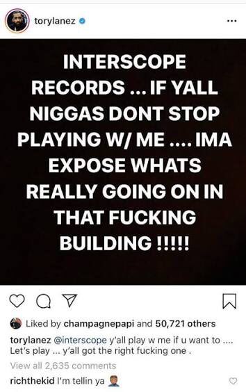 goldxnbabxx's tweet photo. @chartdata And yall dont find this weird???? Like not even a little bit ?? https://t.co/cpndd7ZAsi