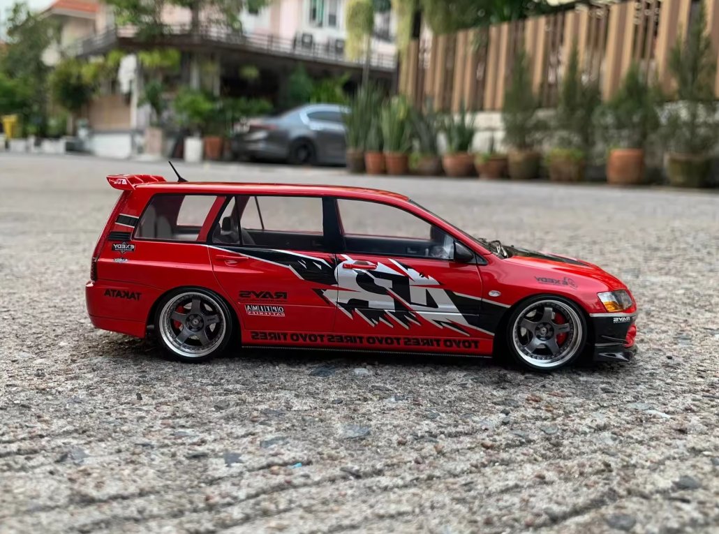ake56120798's tweet photo. β¨Mitsubishi Evo9 Wagon | Rare Wagon Kit
Alpha Model presents this exceptional wagon kit!
The unique wagon design offers ample creative freedom for enthusiasts, allowing you to create your own unique piece.
#124scale #carmodelkit #alphamodel #MitsubishiEvo9Wagon #scalemodel https://t.co/HoeC0NoyLa