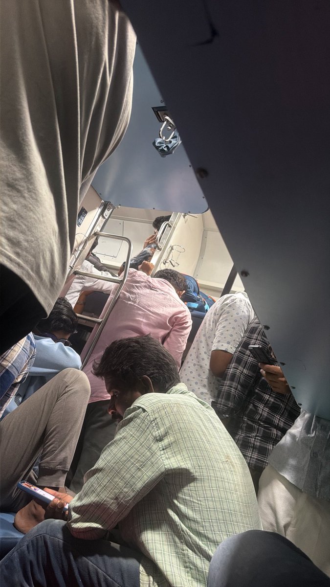 sidduBITSG's tweet photo. @RailMadad  MADAD PNR 4655622845 Venkatadri Express 12797 S2 coach full crowd and no way to go to toilet. It is not like reservation coach. Please help. https://t.co/KZd9WJxF0j