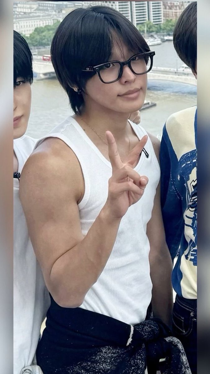 kyaawaiii's tweet photo. well i mean yeah https://t.co/CblajzGAOS