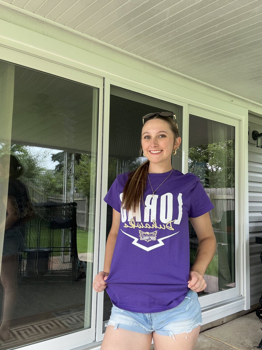 KayRumachik2027's tweet photo. COMMITTED!!! 💜🤍

@SStormsoftball @HeatPremier18U @LorasSoftball @CoachNateWeber @curtcarby @rummymom0103 @kaylee_hayton https://t.co/s5Uvz3bLhN