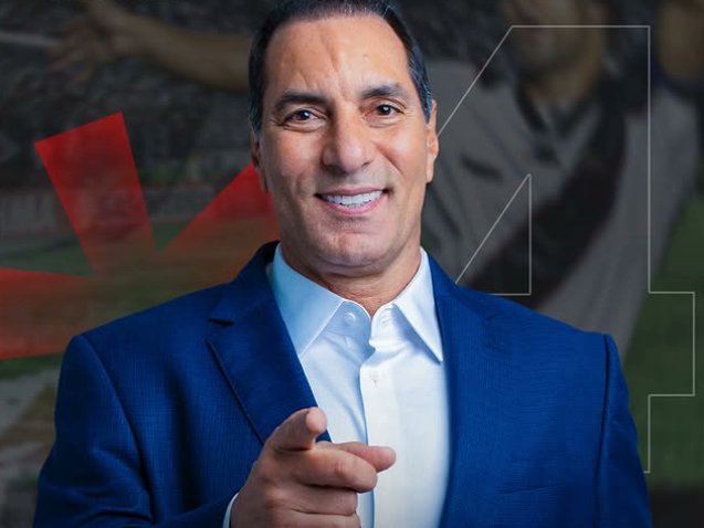 liberta___depre's tweet photo. Candidato a deputado federal pelo PSDB no Rio de Janeiro, o ex-jogador Edmundo declarou R$ 16 milhões em bens à Justiça Eleitoral.

O ex-atacante afirmou que, se eleito, pretende atuar em Brasília em defesa do Vasco da Gama, clube pelo qual foi campeão brasileiro e artilheiro em 1997.

Os bens declarados por Edmundo:

- Participação na empresa ED Eventos, Empreendimentos e Participações: R$ 47,5 mil
- Investimento em RDB/CDB do Itaú: R$ 50 mil
- Ações da MILK11: R$ 808,2 mil
- Participação na empresa Mundo ED Serviços: R$ 10 mil
- Ações da Usiminas: R$ 682,4 mil
- Empréstimo concedido a Carla Trindade de Mendonça: R$ 1 milhão
- Audi Q8, ano 2022/2021: R$ 642,4 mil
- Previdência privada VGBL no Itaú: R$ 6,59 milhões
- Depósito em conta corrente com bloqueio judicial: R$ 4,6 mil
- Participação na empresa Dragos Serviços: R$ 10 mil
- Ações da Petrobras: R$ 3,85 milhões
- Crédito pessoal referente a empréstimo a Ana Carolina Sorrentino: R$ 1,5 milhão
- Consórcio para aquisição de imóvel: R$ 856 mil

Via: @Metropoles 

📷Divulgação