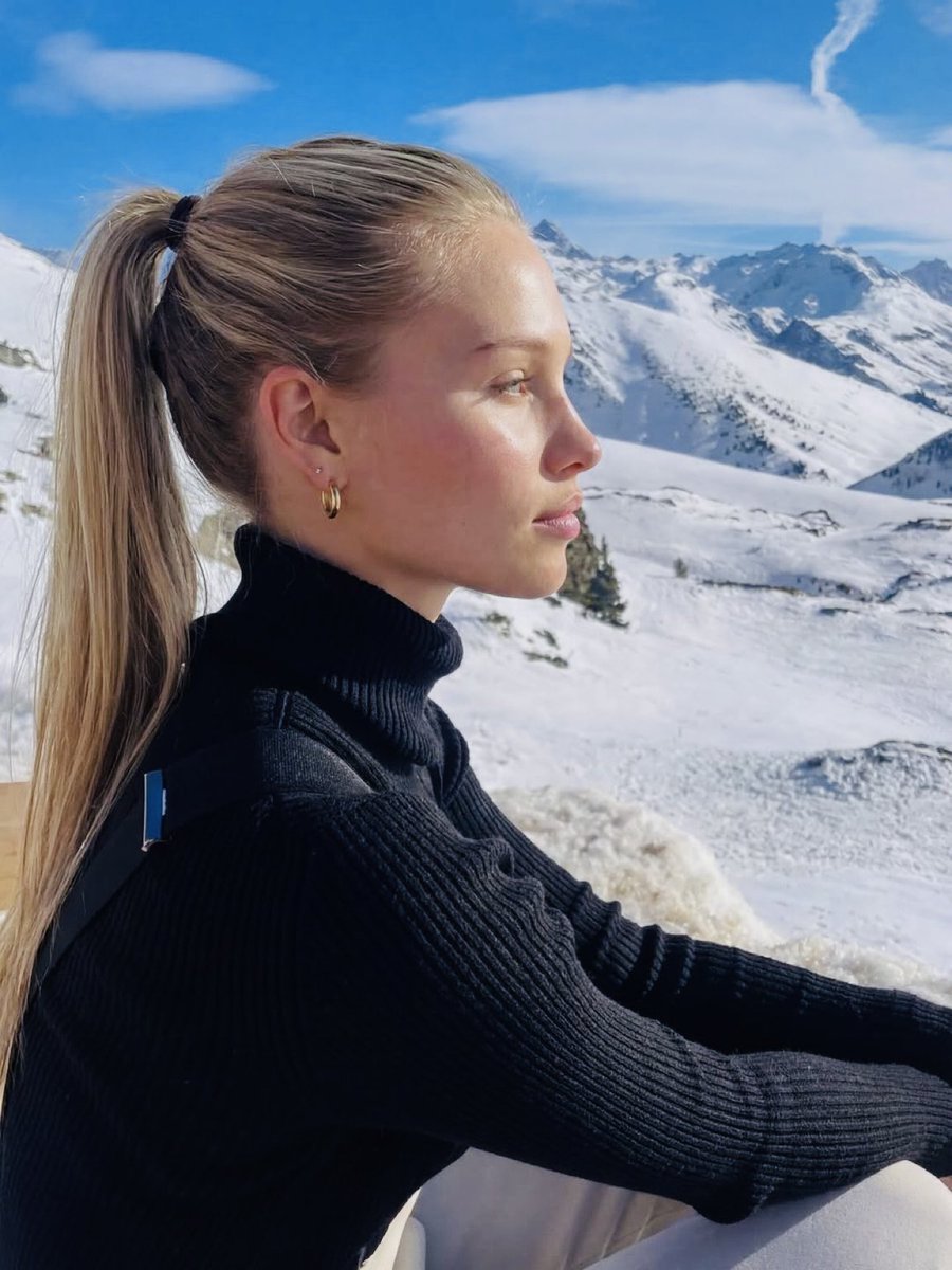 ArchitectOracle's tweet photo. nordics finest https://t.co/p1E9aBR6DE