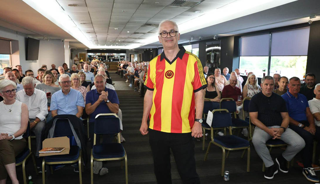 PartickThistle's tweet photo. 📚 Last night the Alan Rough Lounge was at capacity as the WrightKerr Stadium at Firhill hosted a book launch for ‘Partick Thistle: A People’s History’ by Kenny Pieper.

Thanks to everyone who came along!

Read more > https://t.co/meQisSzMGr https://t.co/JpVosGQmbA