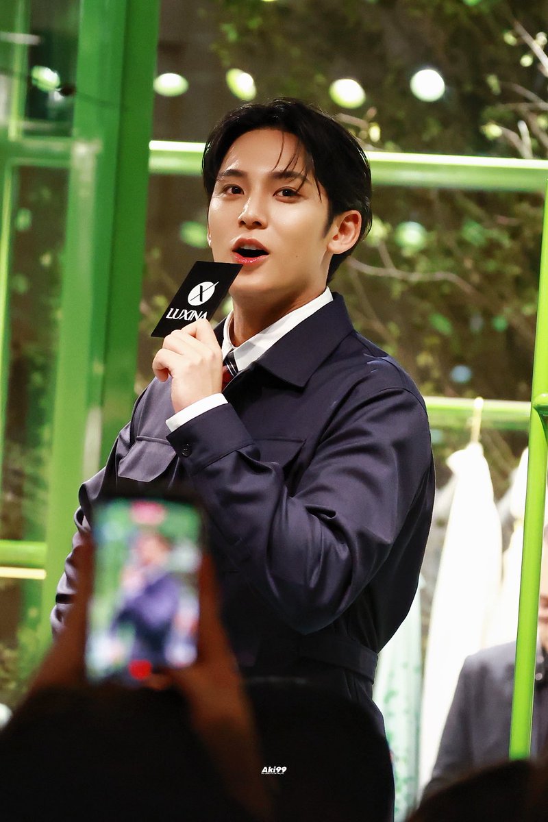 min9yu_aki99's tweet photo. 260814 DIOR

#민규 #MINGYU #ミンギュ 
#세븐틴 #SEVENTEEN #セブチ
@Dior @pledis_17 https://t.co/mNXQnlxJnV