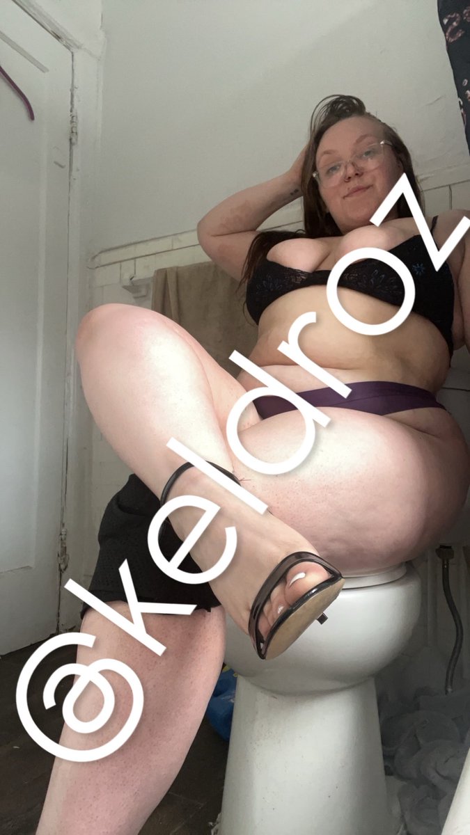 keldroz's tweet photo. i’m 25 &amp; #selling😉i verify, proof in my pinned🦋verified x2🦋pay 1st: cashapp, venmo, 🍏pay &amp; revolut🦋sales🦋gfe🦋bbc🦋g/g🦋rates🦋calls🦋customs🦋sessions🦋dropbox🦋bundles🦋twerking🦋squirt🦋cream🦋spit🦋feet🦋sph🦋joi🦋sm more🦋#dmme or msg my tele: kelsdroz #buyingcontent https://t.co/PrlP1V4l5U