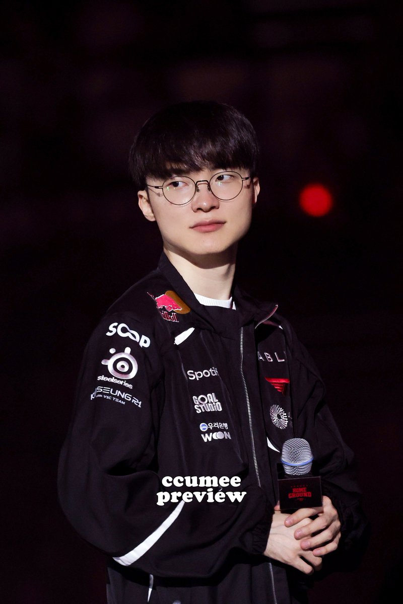ccum0o0's tweet photo. 260814 티원홈그 팬미

페이커 좋아함🩷

#Faker #페이커 https://t.co/xgNDI24xL0