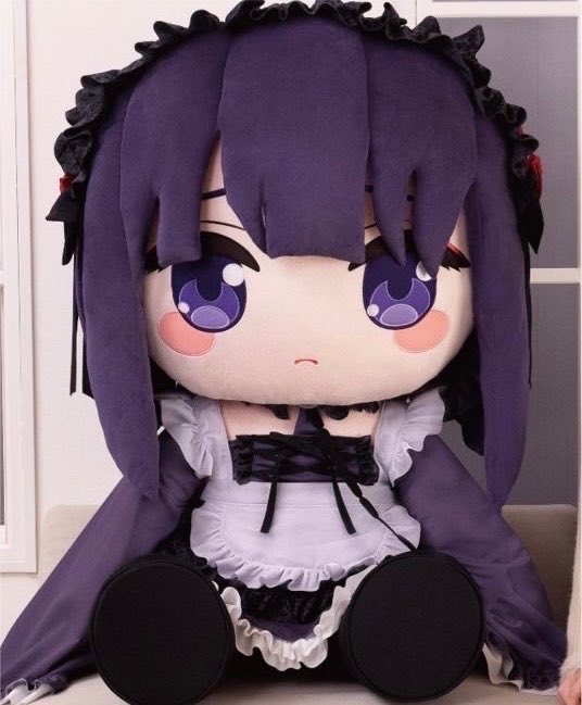 milkynoe's tweet photo. OWNING BOTH THE GIANT MARIN PLUSHIE + THE GIANT SHIZUKU WOULD COMPLETE ME https://t.co/96i5VC6Smx