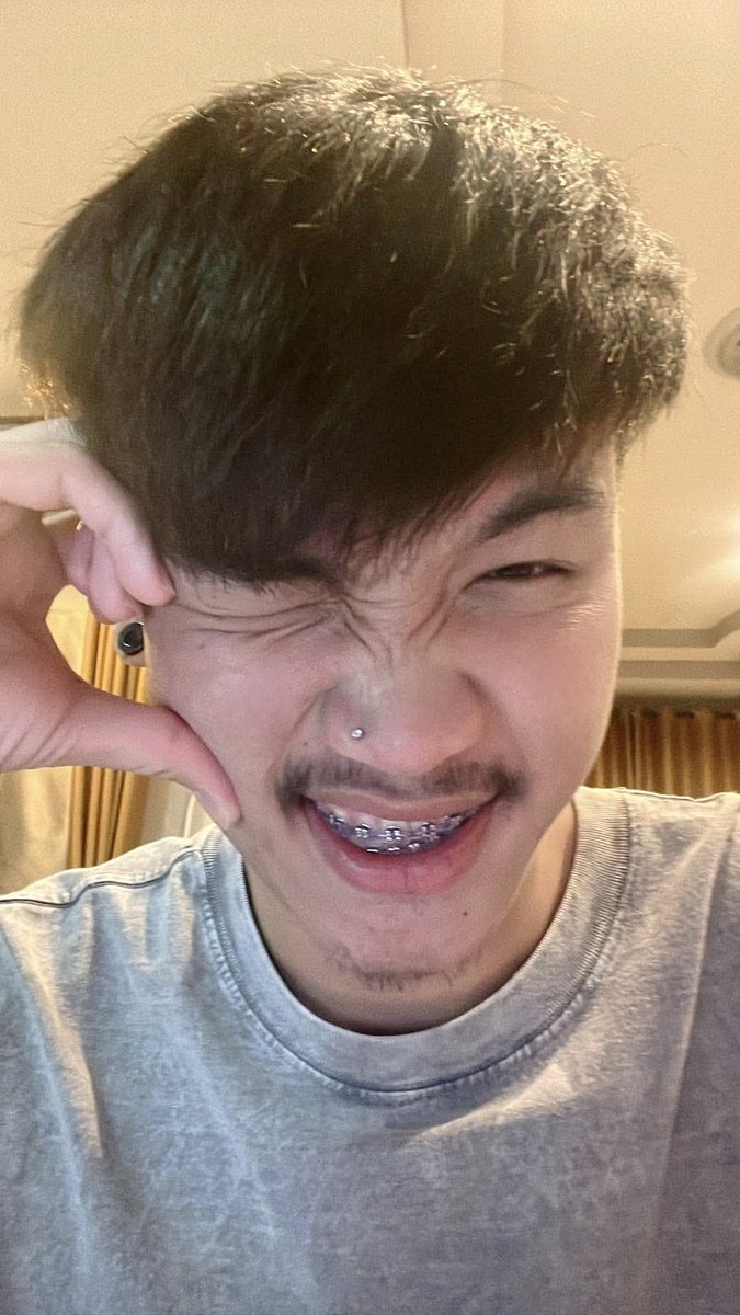 chainarongpom's tweet photo. โสด เศร้า เหงา เงี่ยน💦😂 #มมส #สารคาม https://t.co/mPwvnC2crV