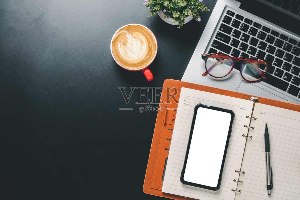 fly_grlKMTH's tweet photo. Caught mid-morning slump mode: iced latte in one hand, unread work doc in the other, and a very intentional 5-minute stretch break https://t.co/u8gBUWtYFq