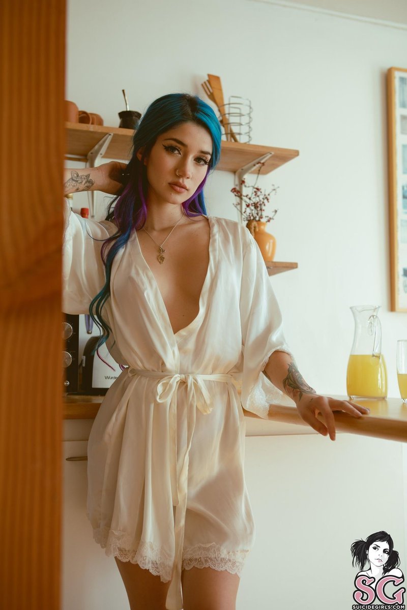 SuicideGirls's tweet photo. 🤍 Gorgeous SG model @FaySG_ from Chile in her #SOTD, Sed de tí 🍊

📸 Team Photographer @aymiamorxart 🌞
VIEW HERE! ➡️ https://t.co/jnA745QjXL https://t.co/hnfEkhh0UB