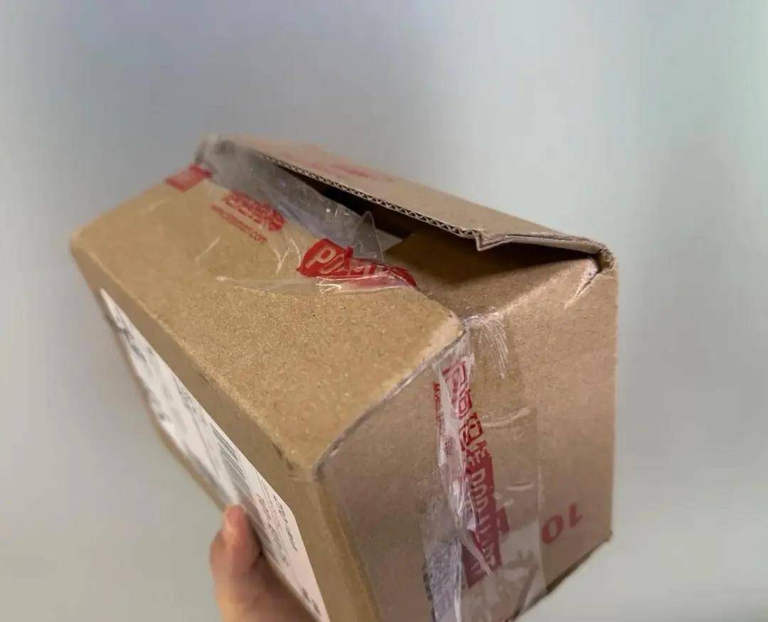 nanazyx's tweet photo. Just got my package and opening it feels like Christmas morning!  What's inside is even better—totally worth the wait. https://t.co/2bCp900dnB