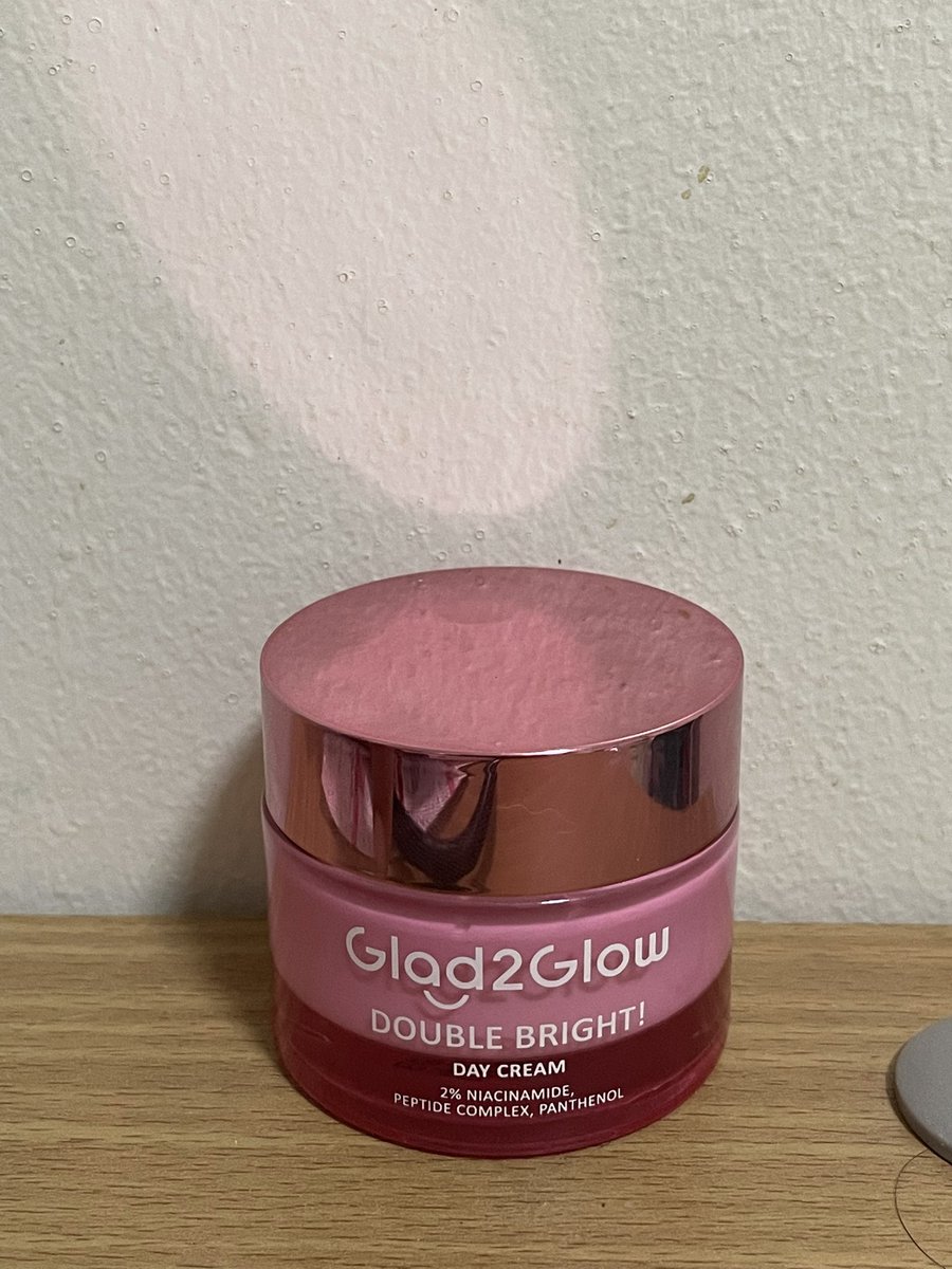 bhmydear's tweet photo. 🌟 พร้อมส่ง 🌟
Glad2glow double bright day cream
ใช้ไปแค่ครั้งเดียว   
- 110฿ รวมส่ง
สนใจ dm/mt ได้เลยค้าบ
#ส่งต่อคสอ #ส่งต่อเครื่องสำอาง #ส่งต่อคสอมือ2 #ส่งต่อเสื้อผ้ามือสองสภาพดี #ใช้ดีบอกต่อ #Glad2GlowTH #glad2glow #ส่งต่อglad2glow https://t.co/OtfgkwiUmn
