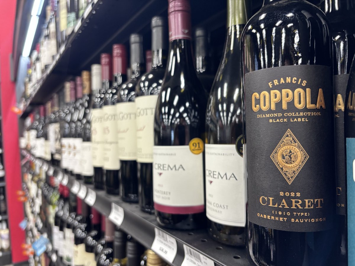 FoodProfessor's tweet photo. The Saskatchewan Liquor Board reports today that sales of American alcohol fell 40% over the past year. 

Consumers in the province were actually given a choice.

That 40% decline sends a far more meaningful message to American producers than the LCBO or SAQ bans ever could. https://t.co/pu6ckFEHeO