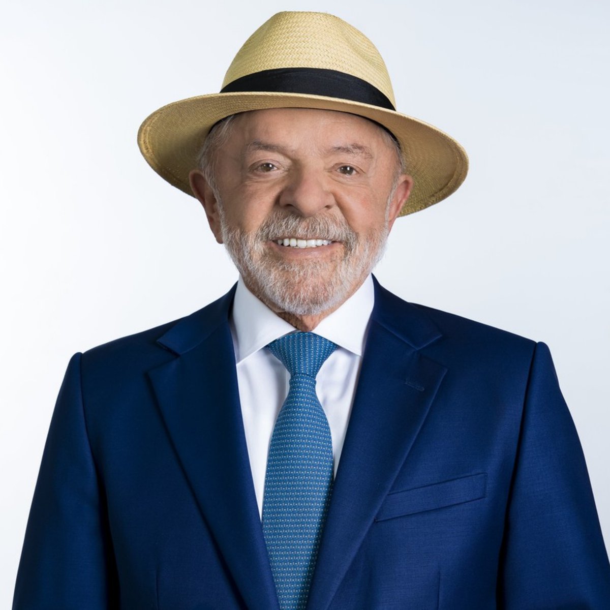 updatecultura's tweet photo. Lula CONFIRMA que vai RECRIAR o “Ciência sem Fronteiras” com foco em Inteligência Artificial. https://t.co/XrlgKtMuwU
