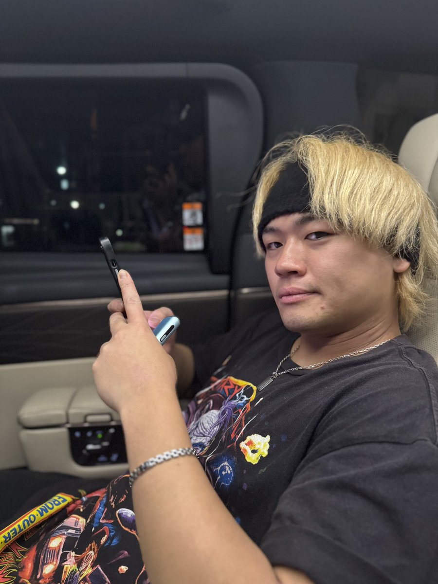 FFpokerFF's tweet photo. この角度かっこいいと思ってるらしい
#くりたまさき https://t.co/xcE9uvRSG8