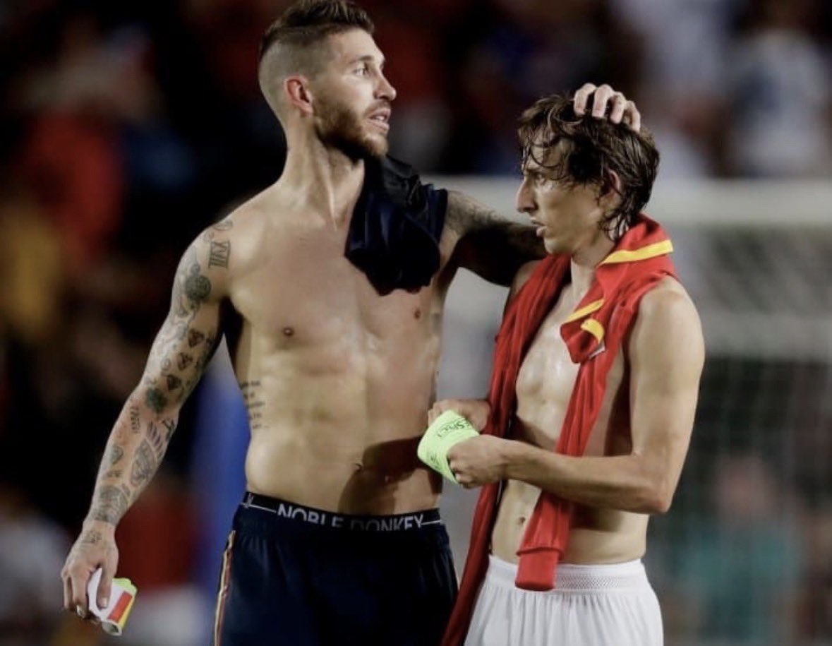 Modric10h's tweet photo. #lukamos https://t.co/UhZHAVxXDp