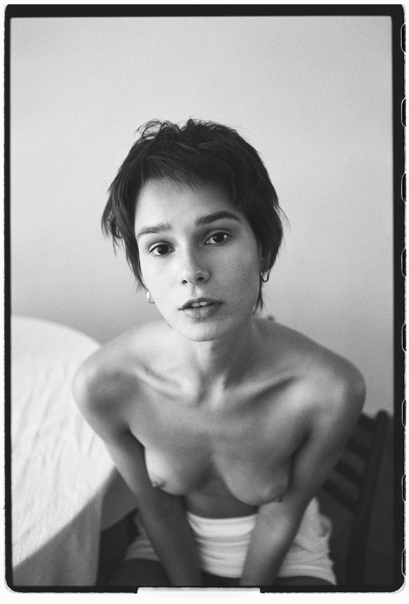 NuanceFluent's tweet photo. Ilford Pan 400. Full on https://t.co/uCTYZYIcEC https://t.co/zhJgJwmQwy