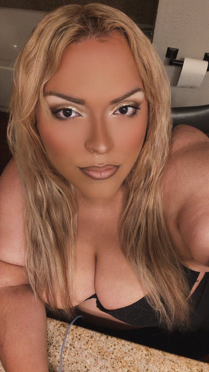 transgfca's tweet photo. Crazy to think how many people have fumbled me 

#trans #transgf #nsfw #nsfwtwtًً #bbw #bbtw https://t.co/PkFkV0I7dy