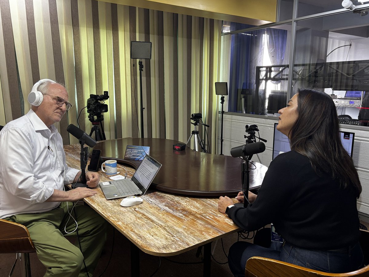CorfoArica's tweet photo. #Arica DR #Corfo Mirtha Arancibia participa en programa Ojo de Águila de radio @CappissimaTVHD para dar a conocer trabajo del CDPR y de la Corporación de Fomento a la Producción https://t.co/xI0wMdSkIM