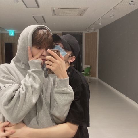 najutx0d's tweet photo. eu respiro chanmin. https://t.co/l1UoMDHpCw