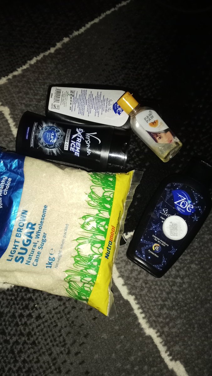 HiddenKulvert's tweet photo. Uzuri ameenda kaa niko na stock fiti ya kunyonga https://t.co/f2Hg2WvUbz